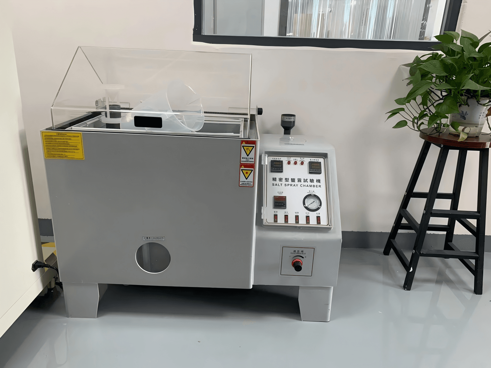Salt Spray Test equipment at Altevo quality laboratory